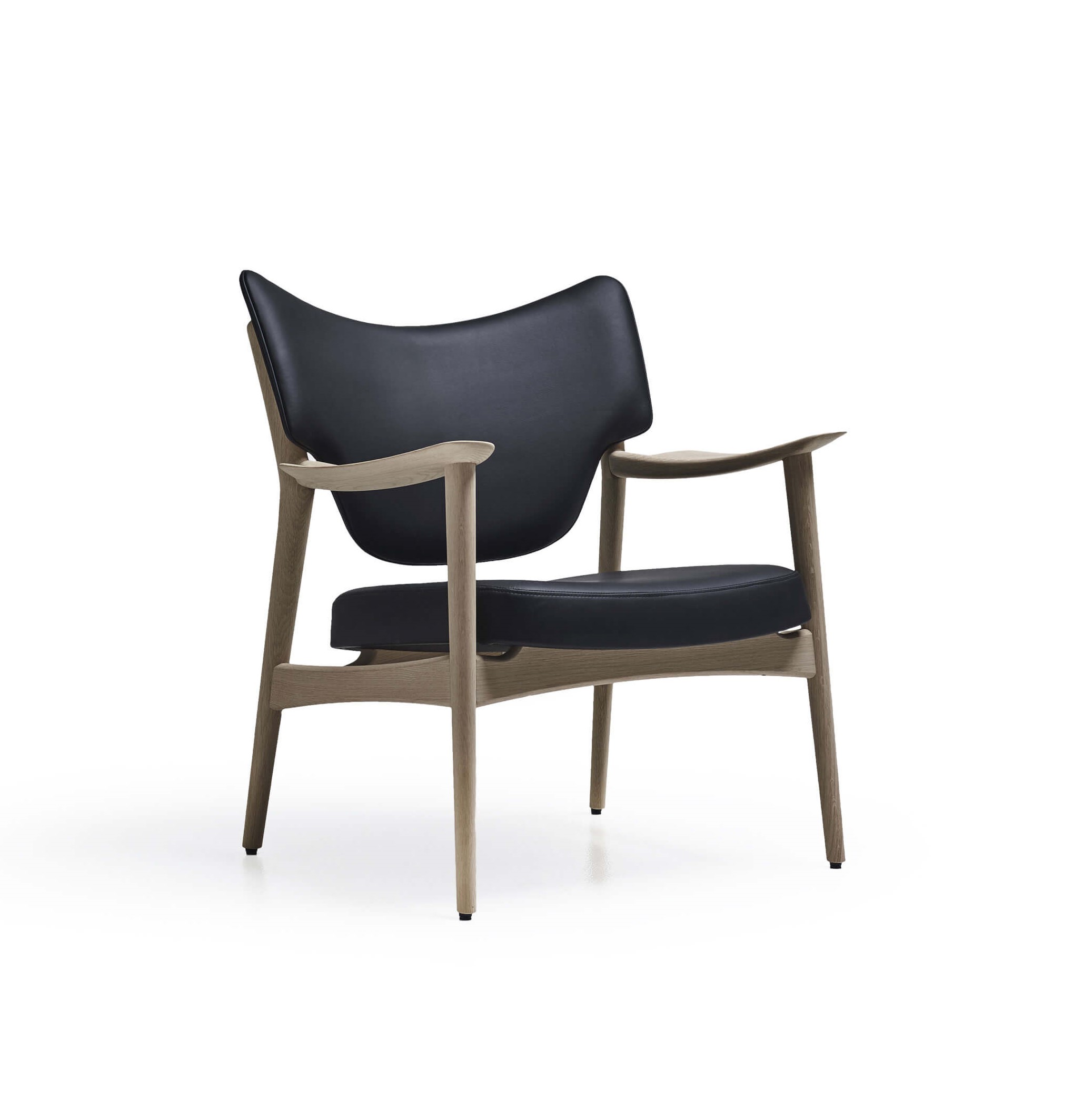 Veng Armchair Product Image