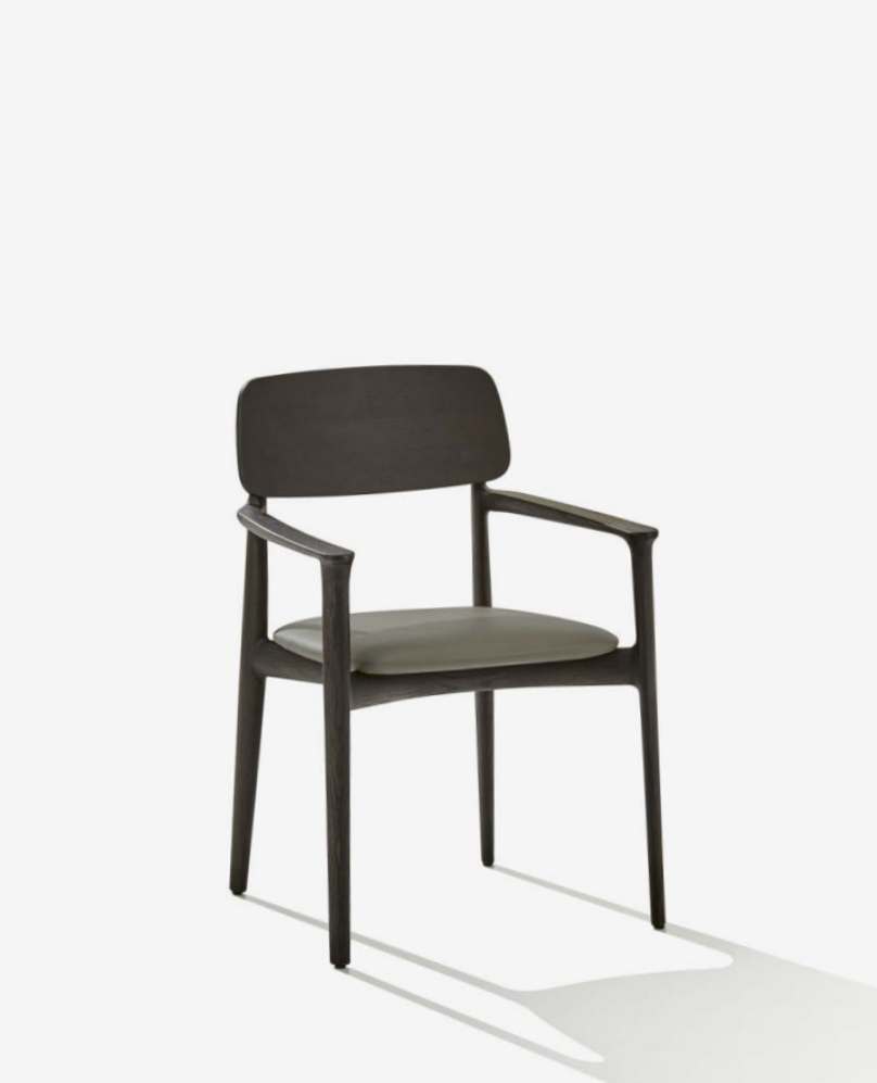 Product Image Curve Chair